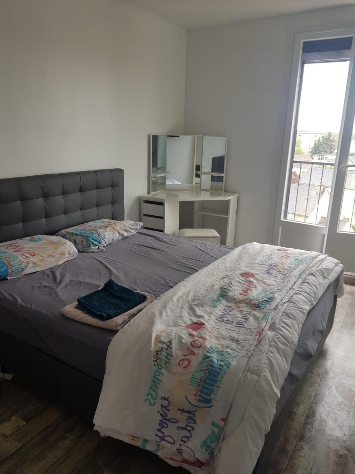Chambre Neuve Dans Un Logement Partage A 10 Minute Du Circuit 24H Allonnes  Exterior photo